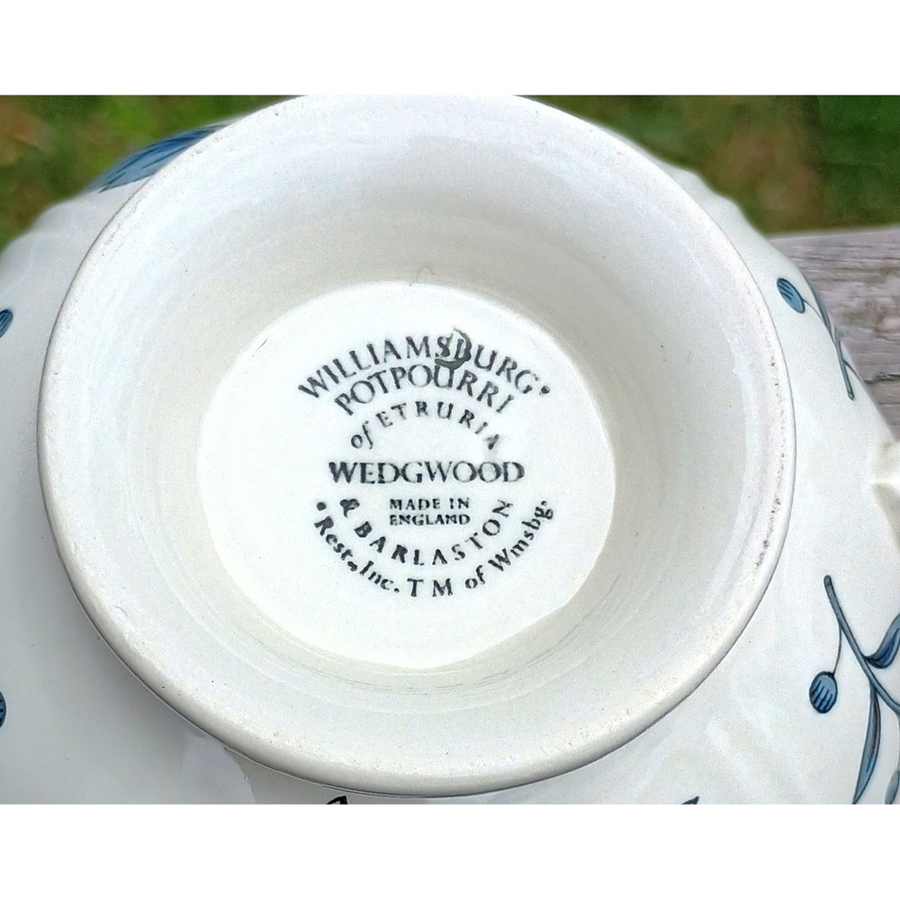 3 Sets Wedgewood Williamsburg Potpourri Footed Cream Soup Bowls Saucers Flowers - Picture 2 of 8